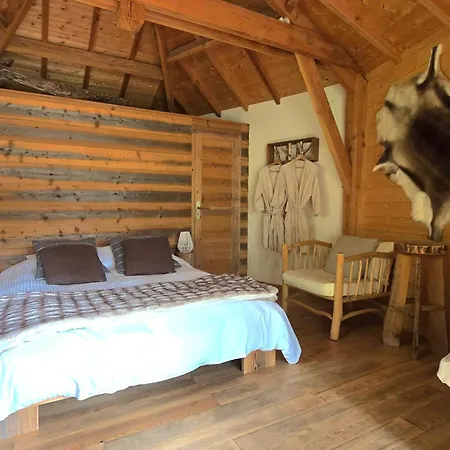 Alpinest - Les Du Pas De La Louve Lodge